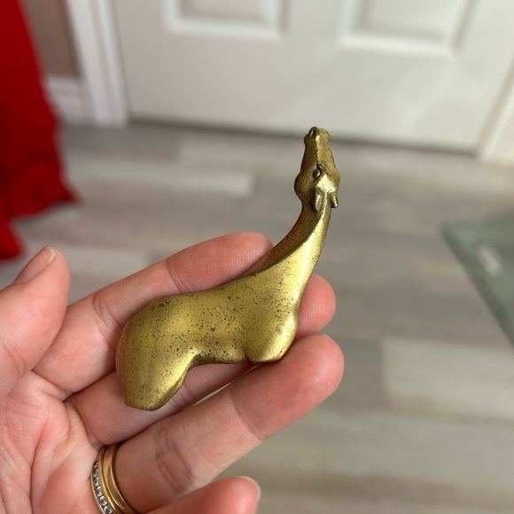 4/$100 JJ stamp 1980 Gold Giraffe animal brooch 🦒 - Picture 1 of 7
